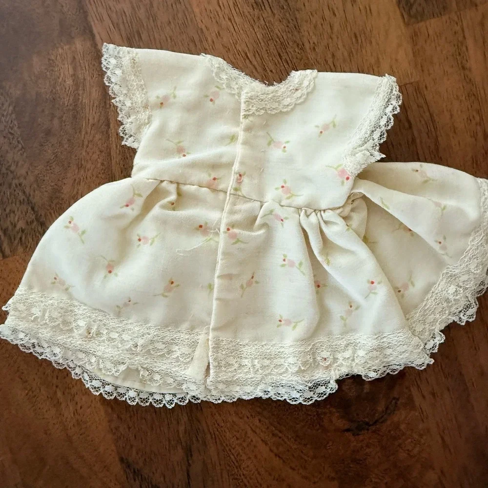 16 Piece Vintage Doll Clothes Lot Dresses Rompers 1980s